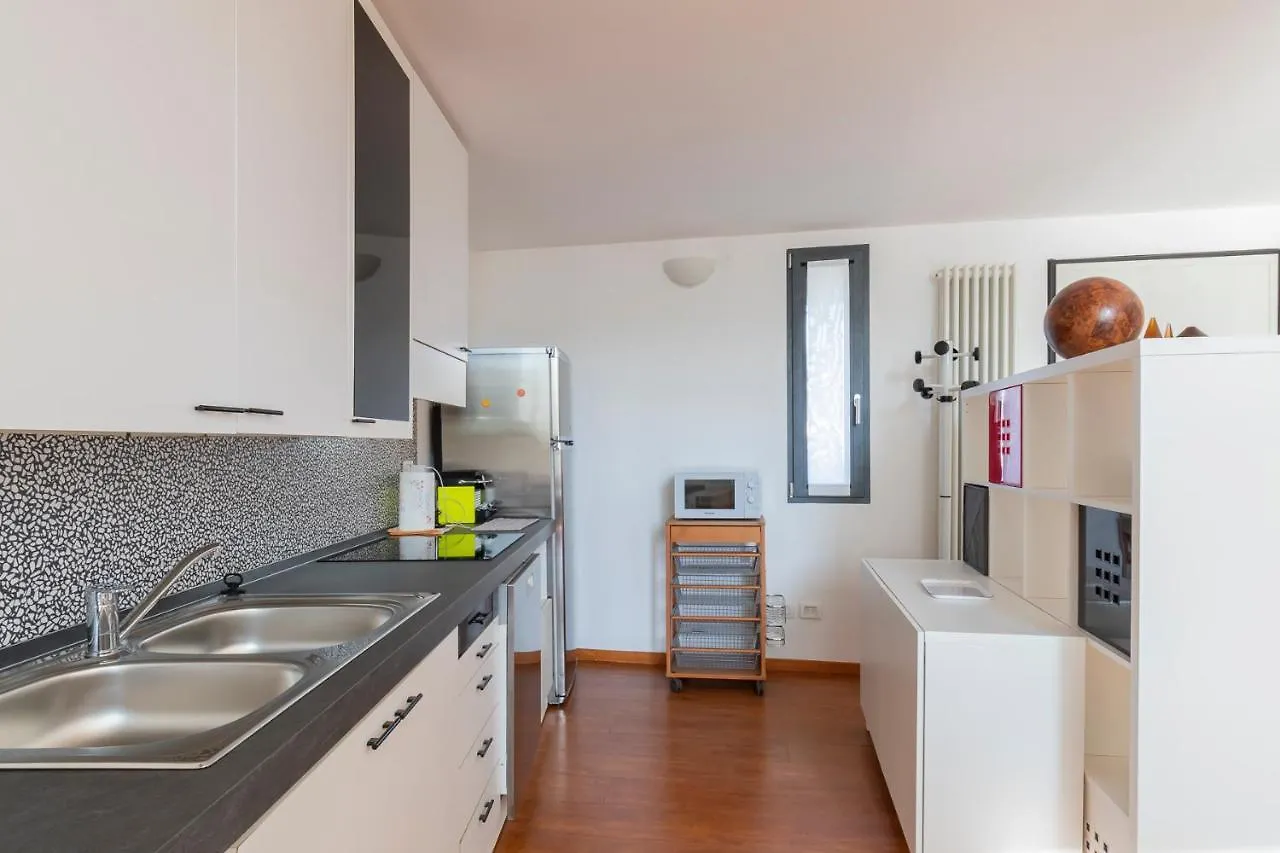 I Host Apartment - Guintellino 32 Milan