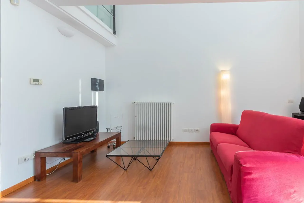 I Host Apartment - Guintellino 32 Milan