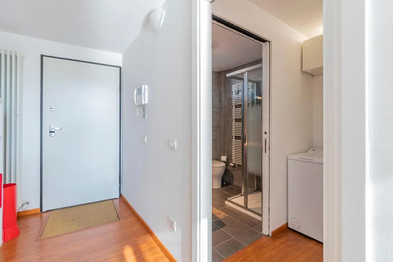 I Host Apartment - Guintellino 32 밀라노 0*,  이탈리아